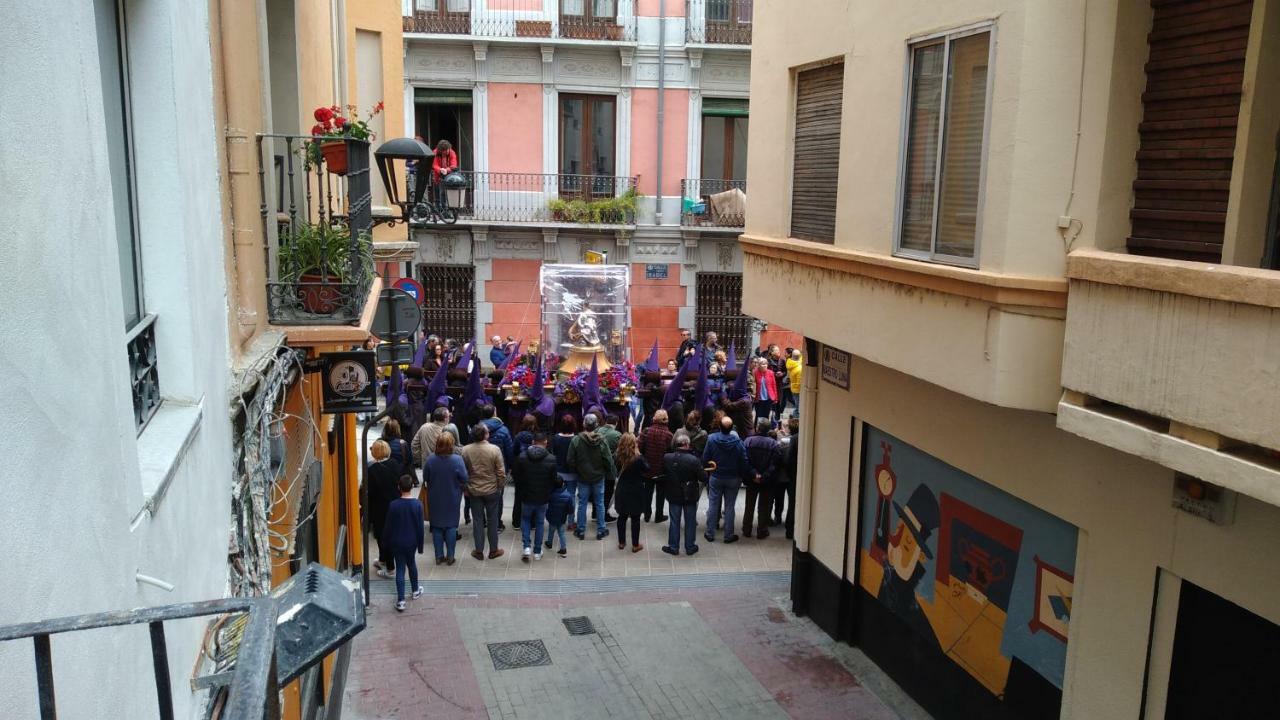 Acojedor Piso A Metros Del Pilar Y Plaza Espana Zaragoza Luaran gambar